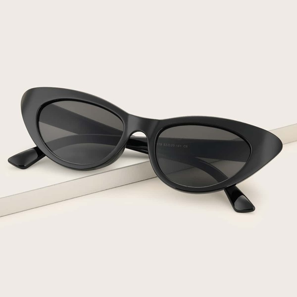 

Cat Eye Sunglasses