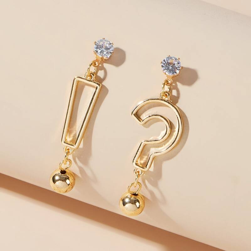 

Punctuation Mismatched Drop Earrings, Gold