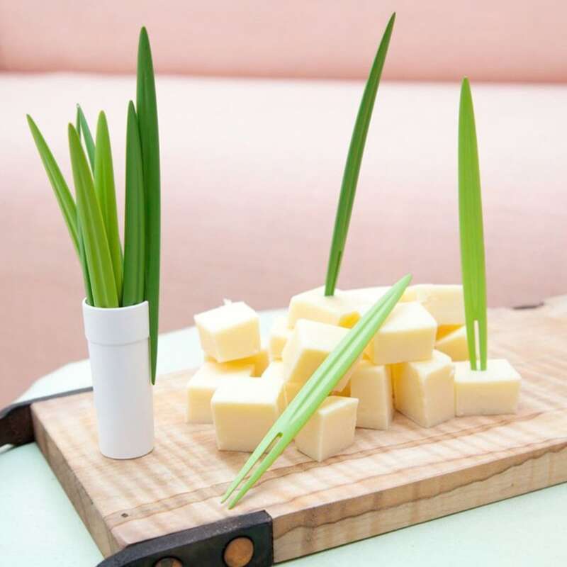 

10pcs Leaf Shaped Fruit Fork, Multicolor