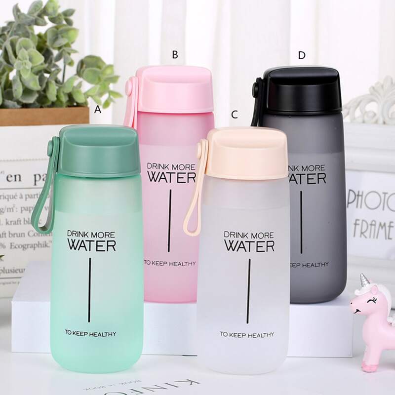 

1pc Plastic Water Bottle, Multicolor