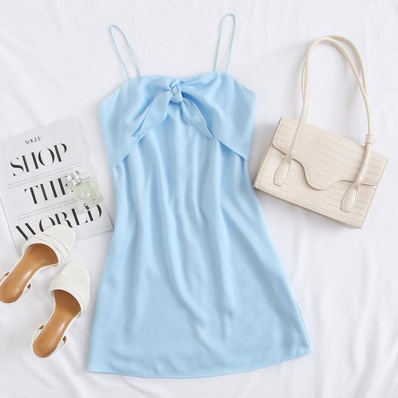 

Zip Back Tie Front Cami Dress, Baby blue