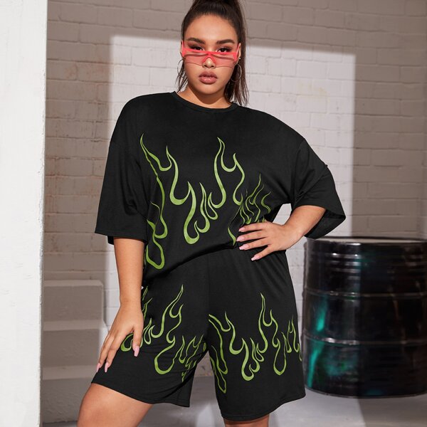 

Plus Drop Shoulder Fire Print Tee, Black