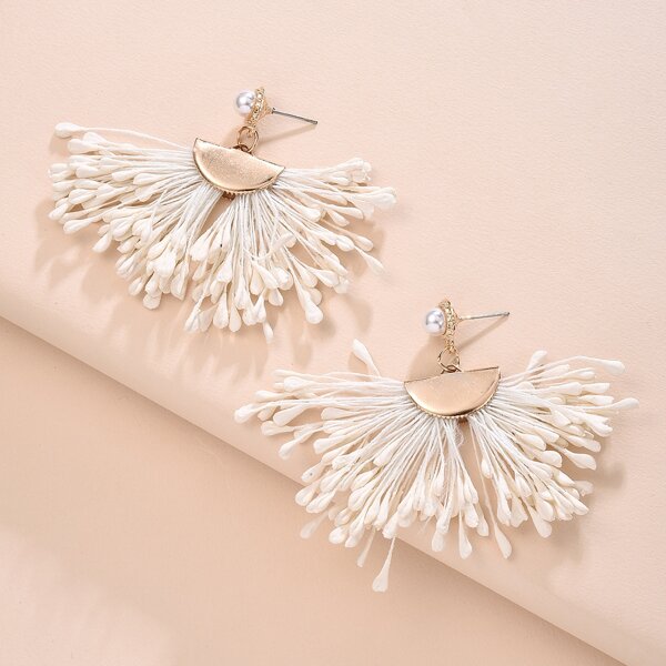 

Tassel Design Drop Earrings, White
