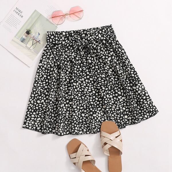 

Plus All Over Print Knot Skirt, Black and white