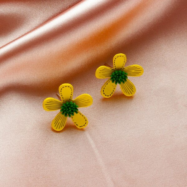 

Girls Flower Stud Earrings, Yellow