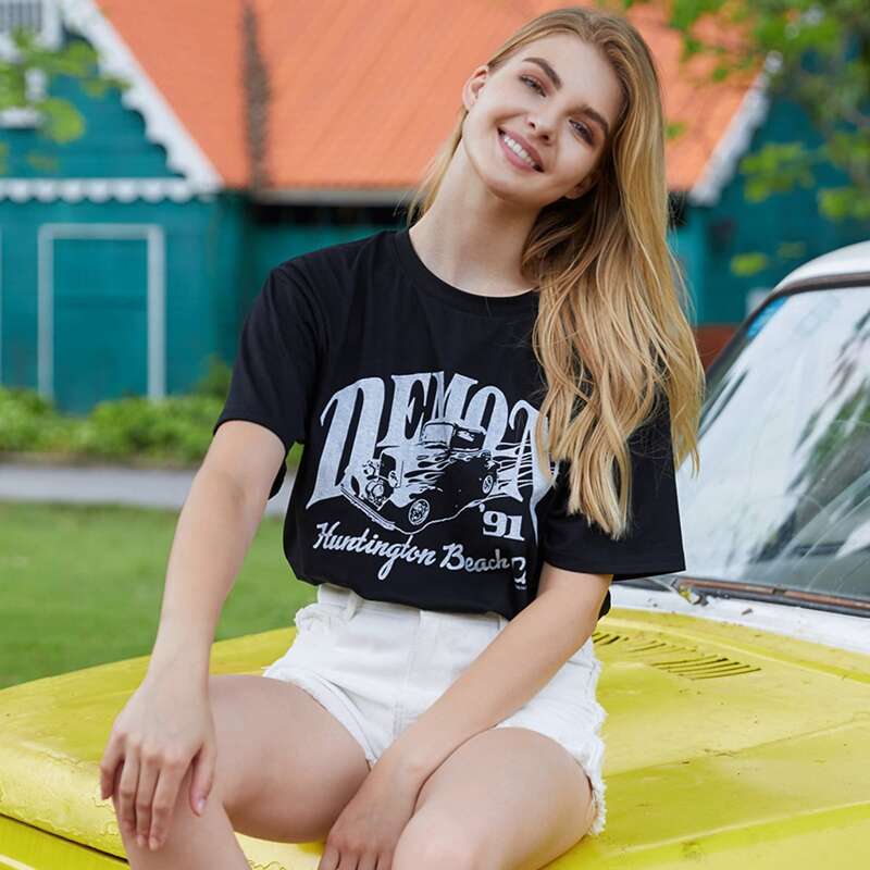 

Letter Graphic Black Tee