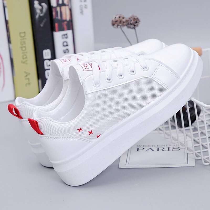 

Lace-up Mesh Panel Skate Shoes, White
