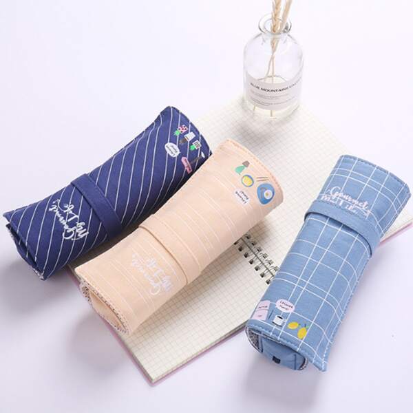 

1pc Cartoon Graphic Roll-up Pencil Bag, Multicolor