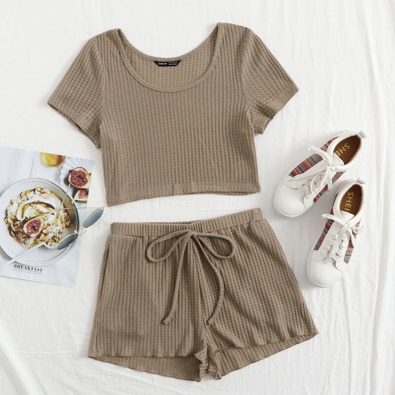 

Waffle Knit Crop Top & Tie Front Shorts Set, Mocha brown
