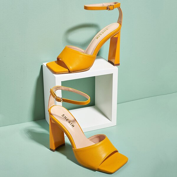 

Minimalist Ankle Strap Chunky Heeled Sandals, Yellow