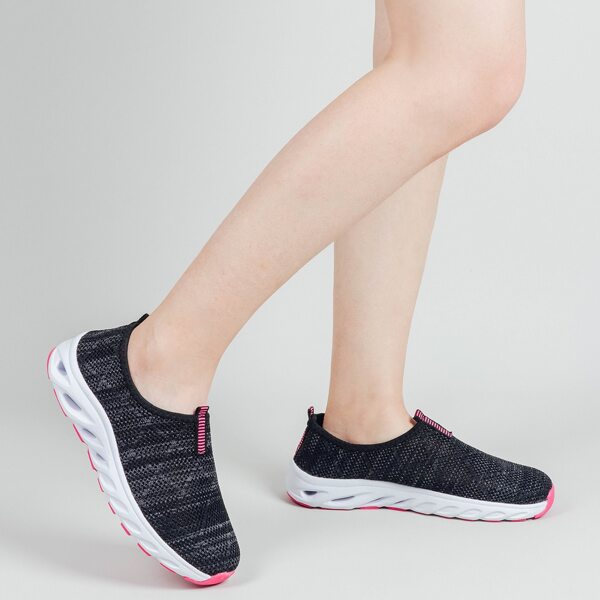 

Slip On Low Top Sneakers, Black
