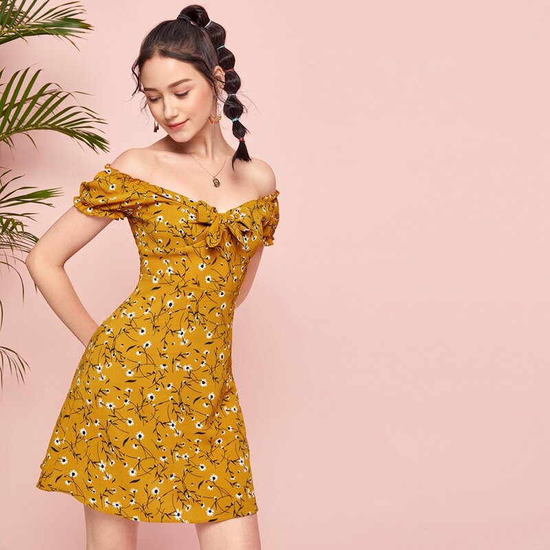 

Ditsy Floral Tie Front Dress, Multicolor