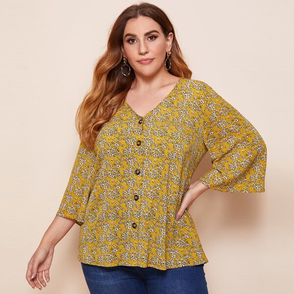 

Plus Ditsy Floral Print V-neck Blouse, Mustard yellow