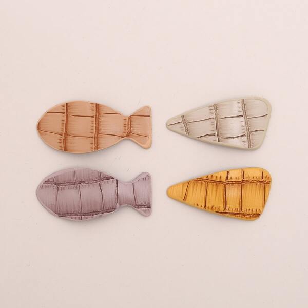 

4pcs PU Hair Clip, Multicolor