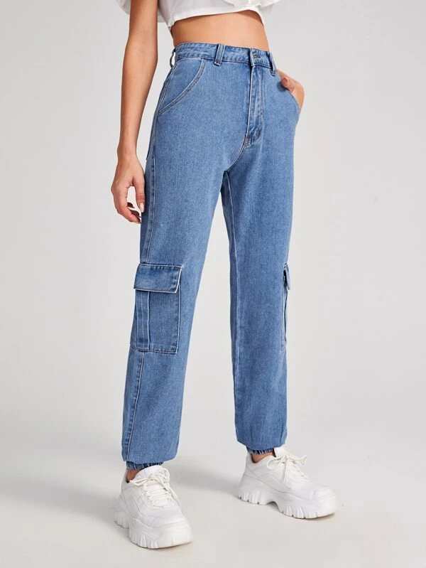jeans with pocket flaps