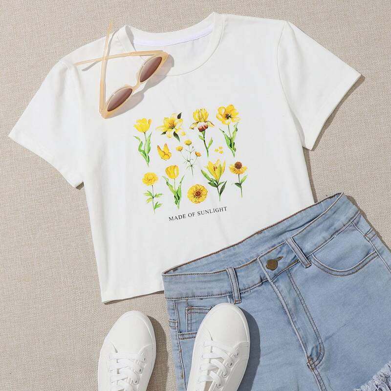 

Flower Graphic Crop Tee, White