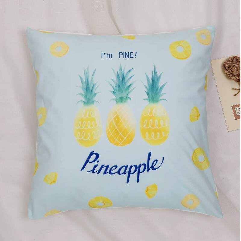 

Pineapple Print Cushion Cover Without Filler, Multicolor