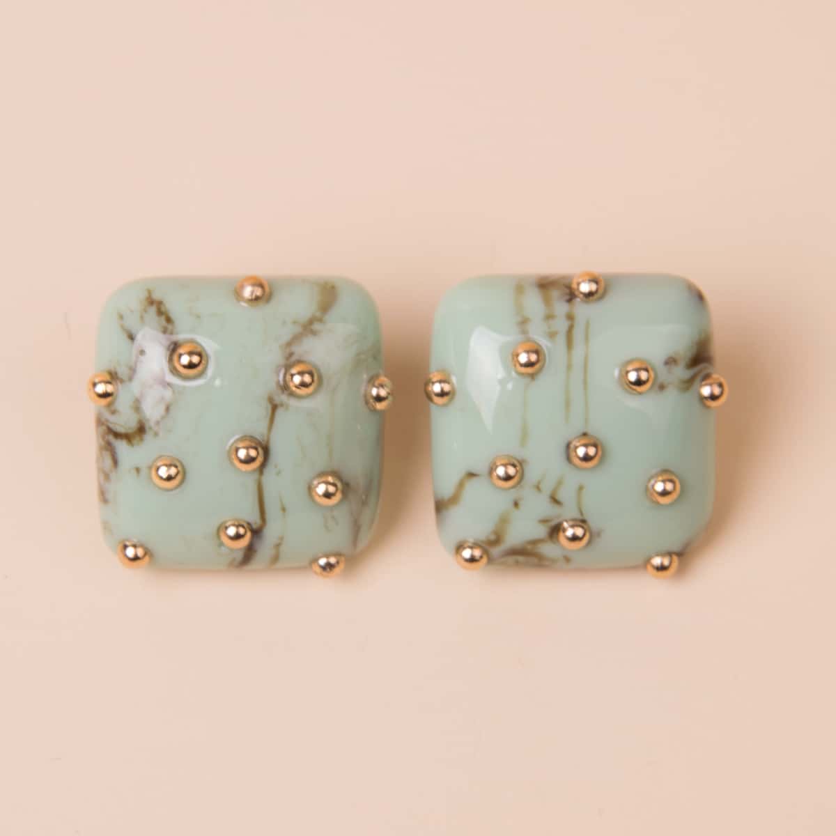 

Metal Decor Square Stud Earrings, Green