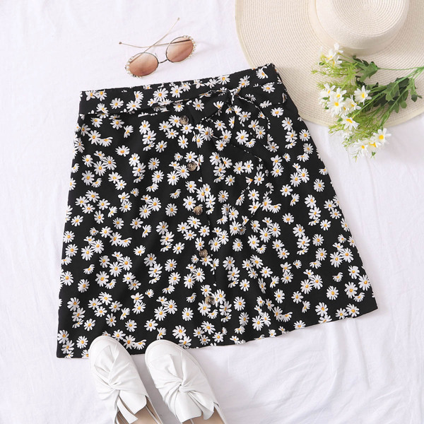 

Plus Daisy Floral Tie Front Button Up Skirt, Multicolor