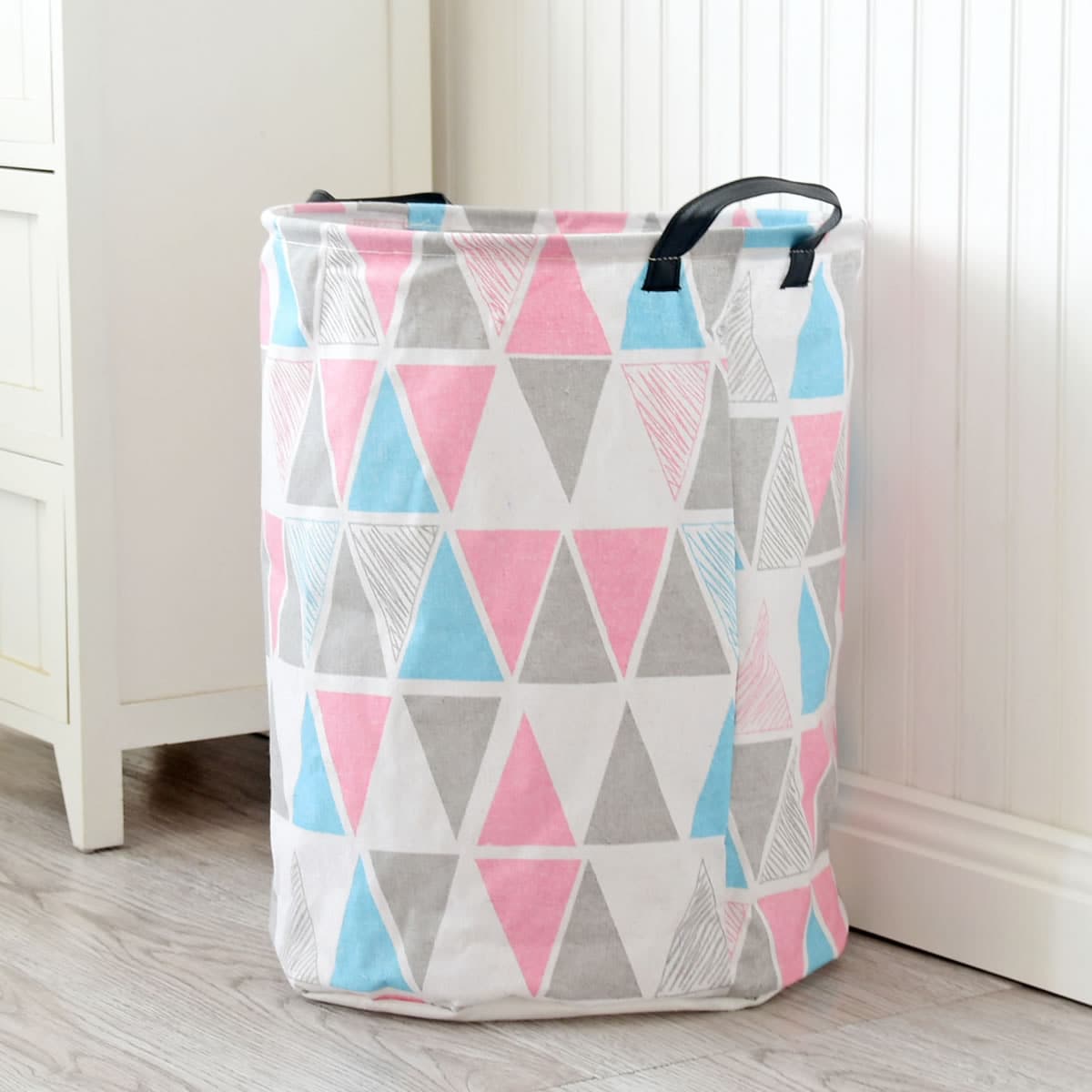 

Triangle Print Storage Basket, Multicolor