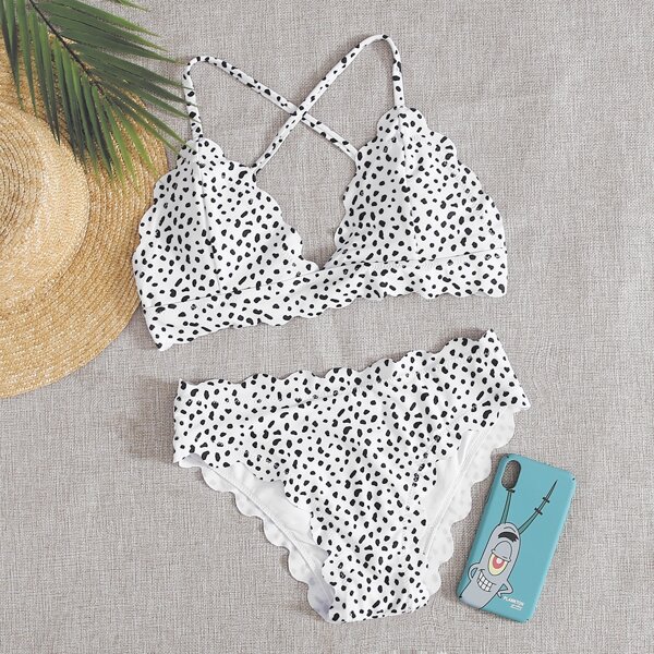 

Dalmatian Scallop Trim Triangle Bikini Swimsuit, Black and white