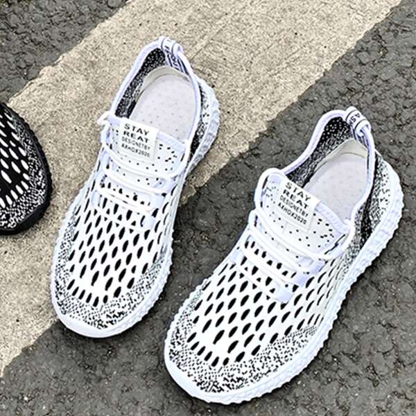 

Men Lace-up Front Polka Dot Knit Sneakers, White