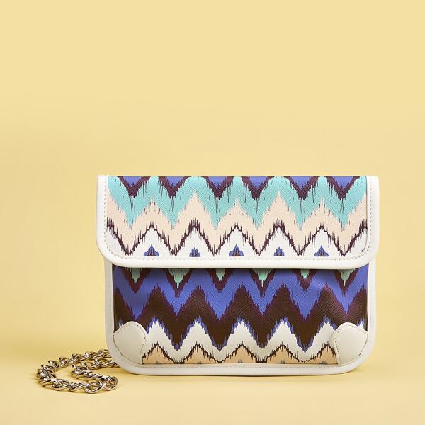 

Chevron Graphic Colorblock Chain Crossbody Bag, Multicolor