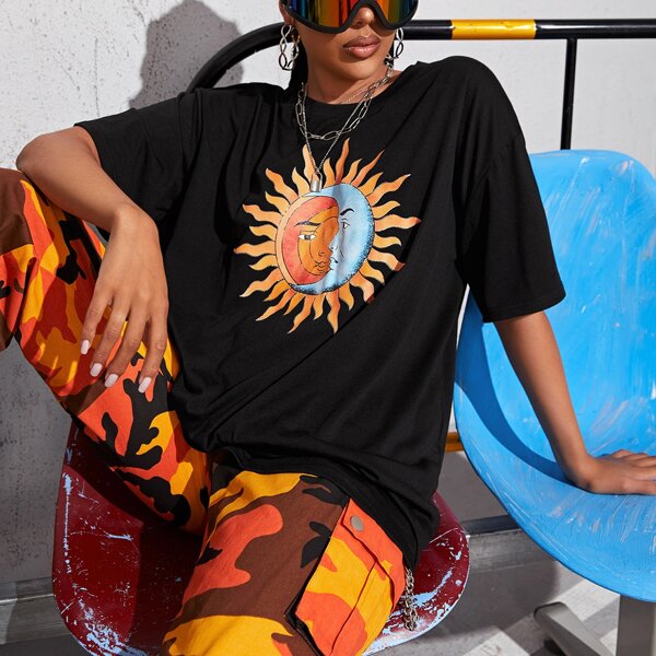 

Drop Shoulder Graphic Tee, Black