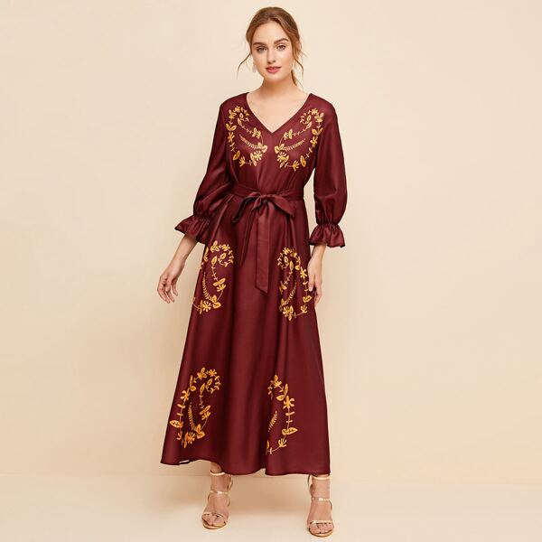 

Платье с принтом растений и поясом, Каштановый