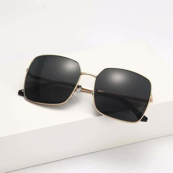 

Metal Frame Sunglasses