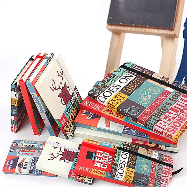 

1pc Letter Graphic Random Notebook, Multicolor