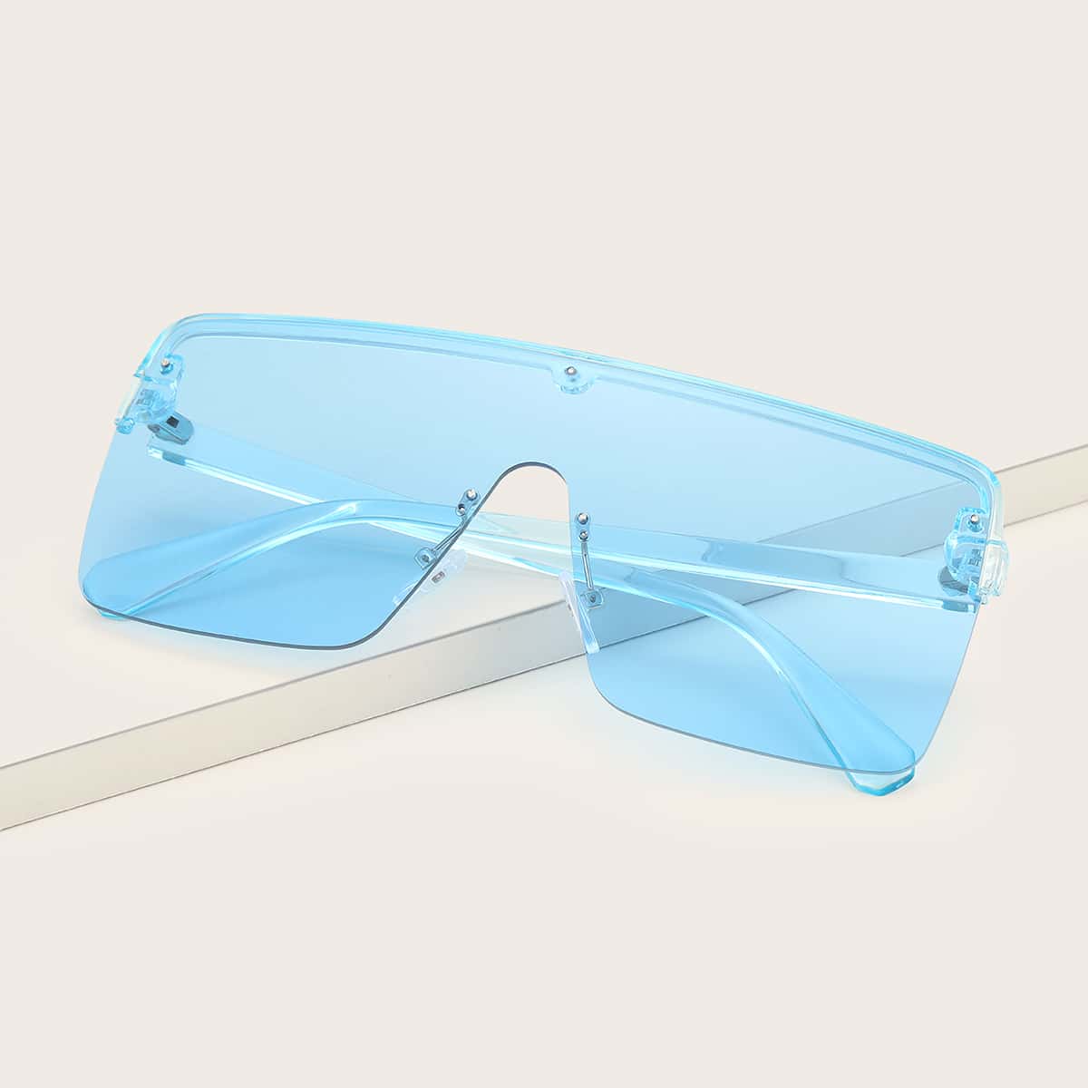 

Flat Top Shield Sunglasses
