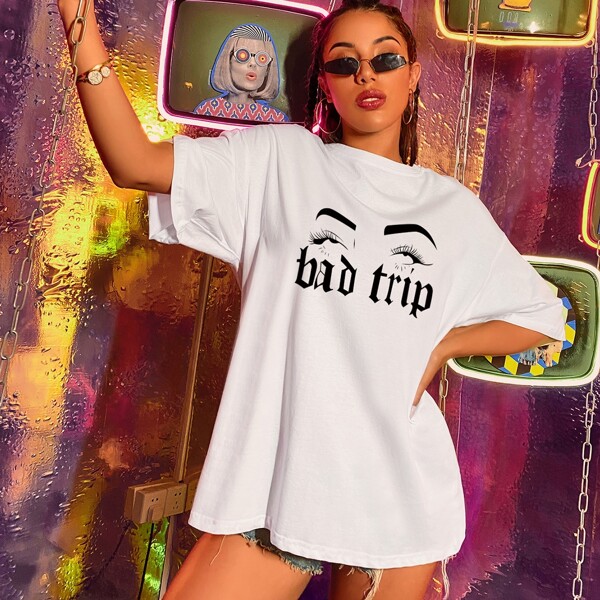 

Eyes & Letter Graphic Oversized Tee, White