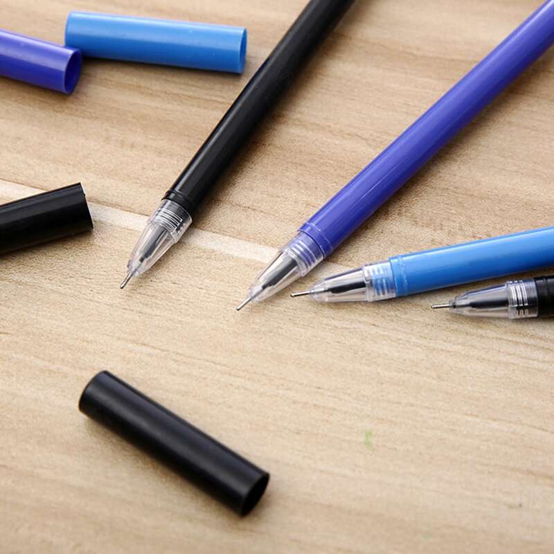 

4pcs Cartoon Figure Gel Pen, Black