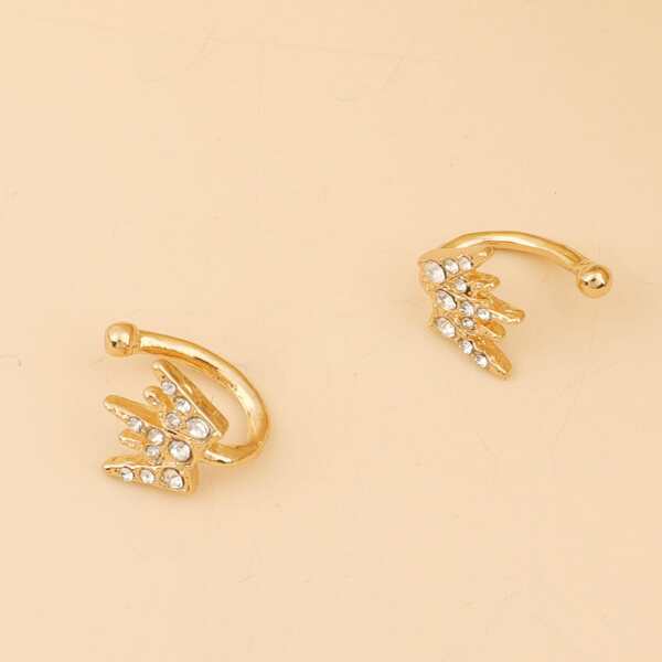 

2pcs Rhinestone Engraved Ear Cuff, Gold