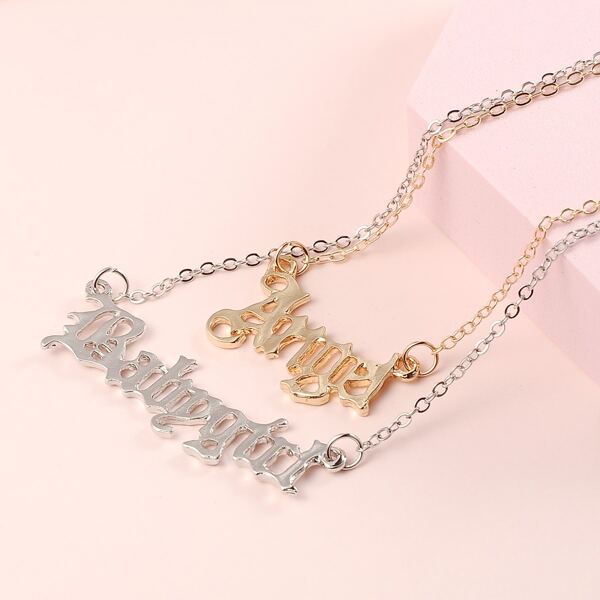 

2pcs Letter Design Necklace, Multicolor