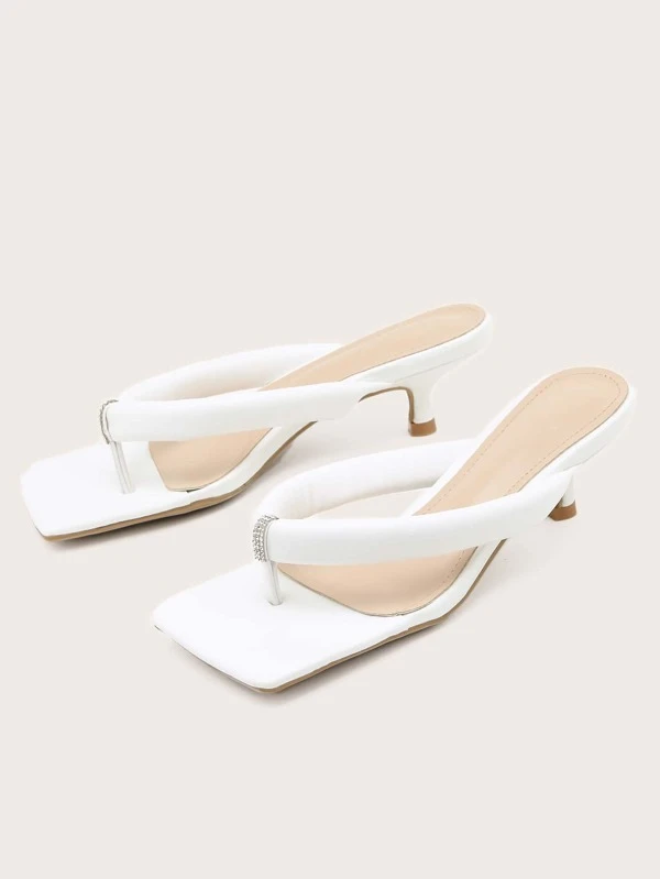 toe post sandals with kitten heels