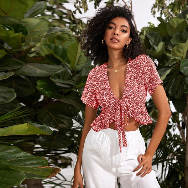

Tie Front Ruffle Hem Ditsy Floral Top, Red and white