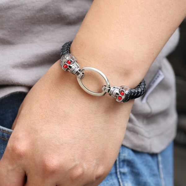 

Men Skull Decor Bracelet, Black