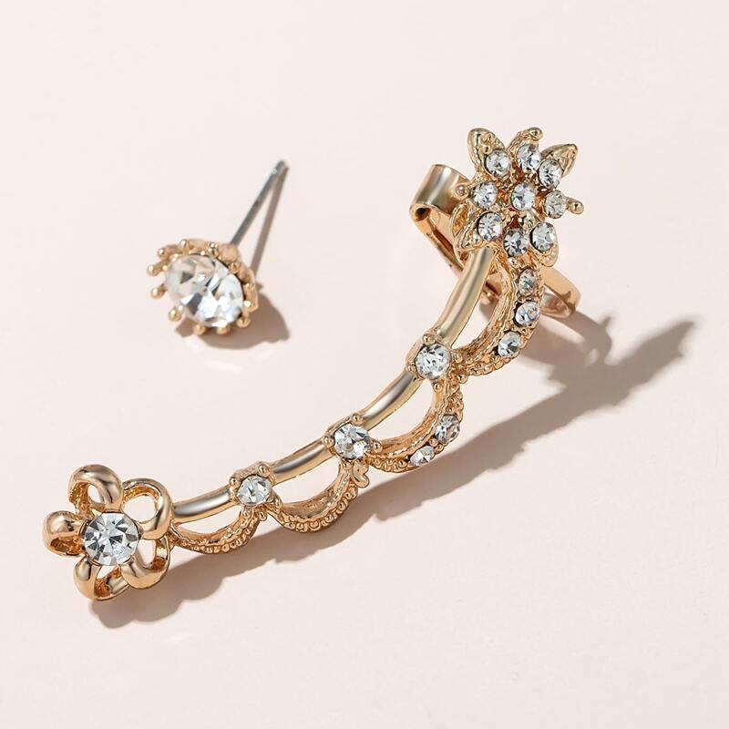 

Rhinestone Flower Design Earrings, Gold