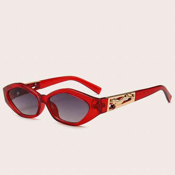 

Tinted Lens Retro Sunglasses, Burgundy