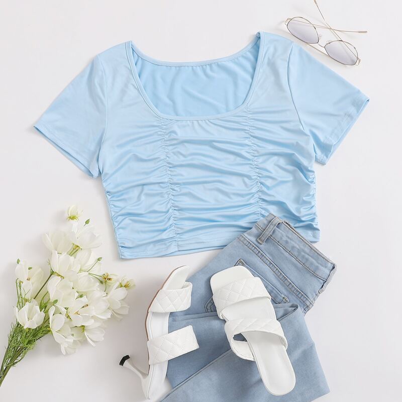 

Ruched Front Blue Crop Top, Baby blue