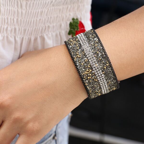 

Rhinestone Engraved Bracelet, Grey