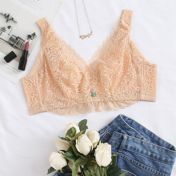 

Plus Floral Lace Scallop Trim Bra, Apricot