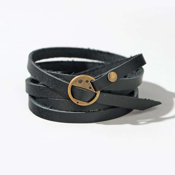 

Men Metal Decor Bracelet, Black