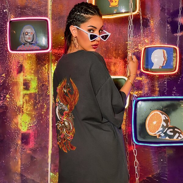 

Dragon & Phoenix Graphic Oversized Tee, Dark grey