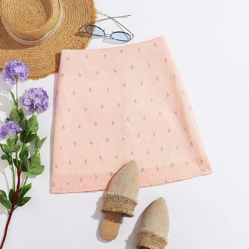 

Floral Zipper Back Skirt, Baby pink
