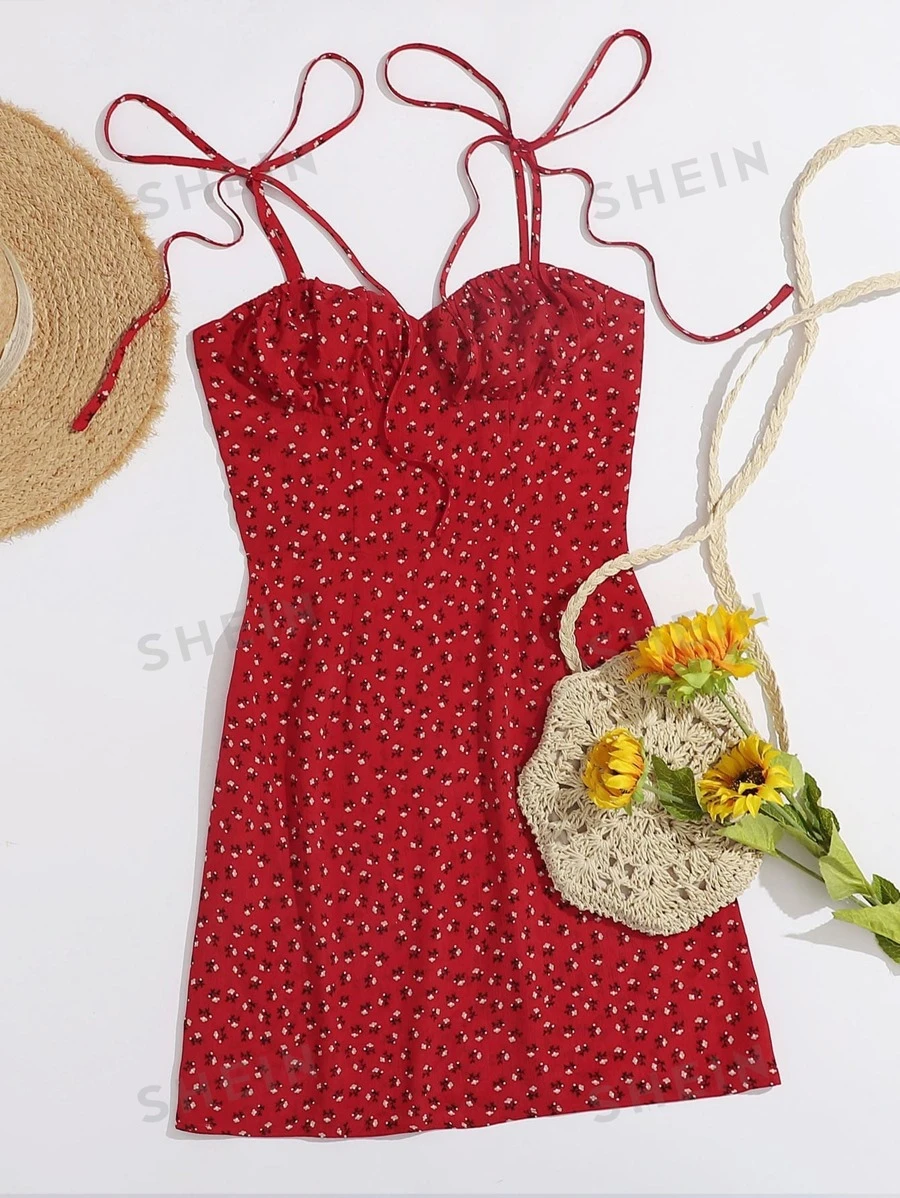 Soleia Vestido de tirantes floral de margarita de pecho fruncido de hombros con cordón