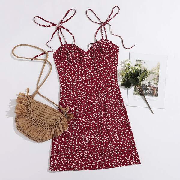 

Tie Shoulder Ruched Bust Cami Dress, Maroon