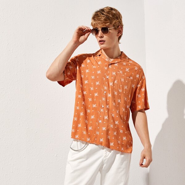 

Men Notch Collar Patch Pocket Floral Shirt, Orange bright